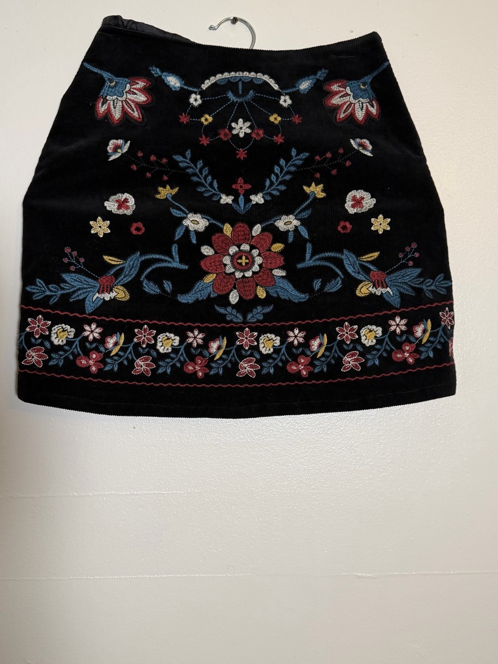 miami Black Mini Skirt with Multicolor Floral Embroidery